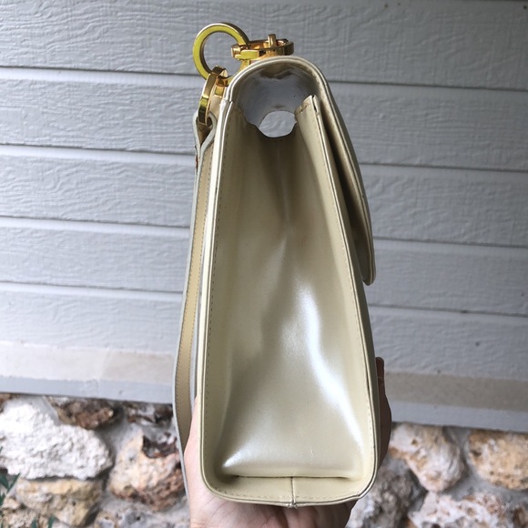 Vintage - SALVATORE FERRAGAMO #L 21 1515 Leather Crossbody Shoulder Bag - Picture 7 of 12